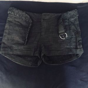 Guess women’s short
